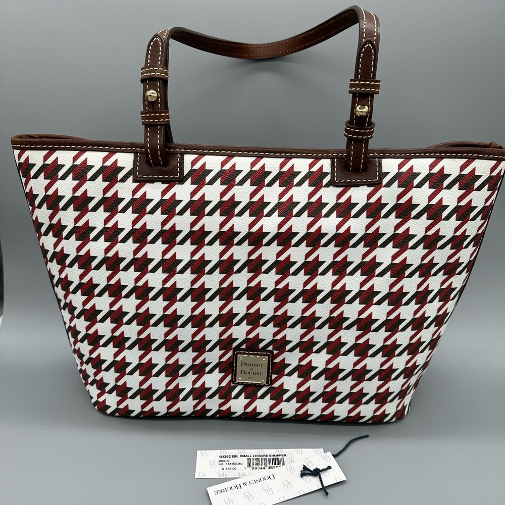 Dooney & Bourke Brick Houndstooth Small Leisure Shopper